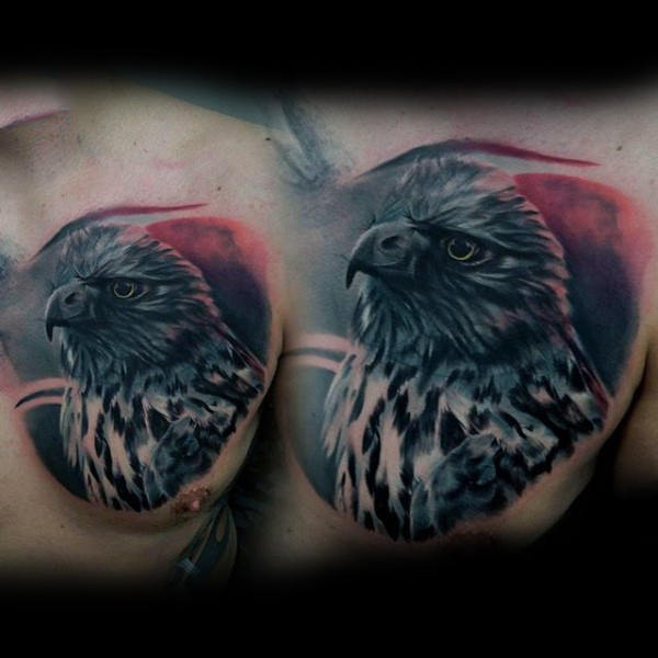 tatouage faucon 258