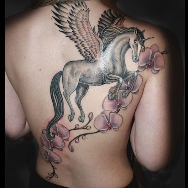 tatouage licorne 26