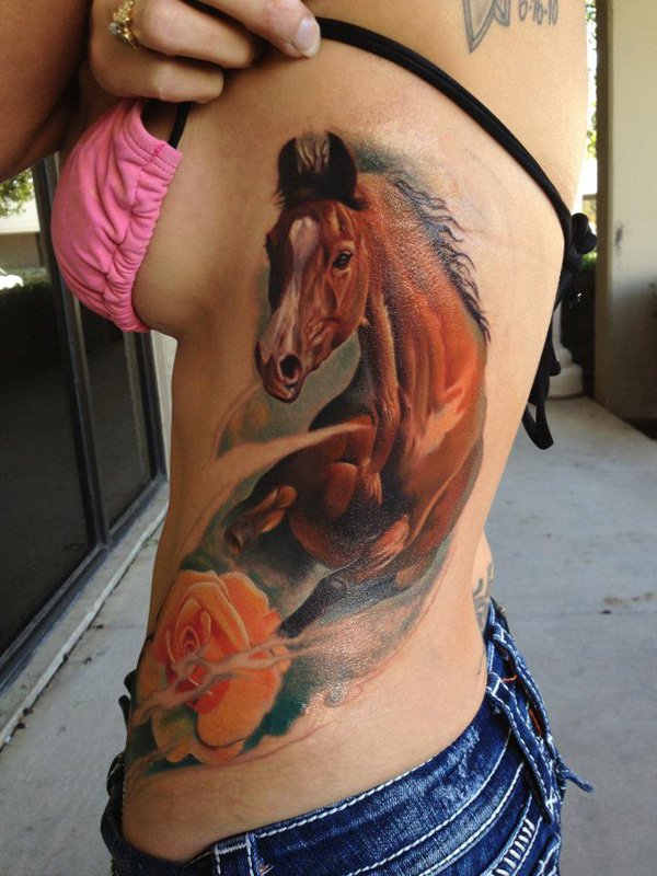 tatouage cheval 257