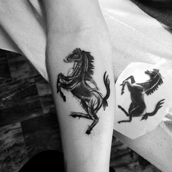 tatouage cheval 416