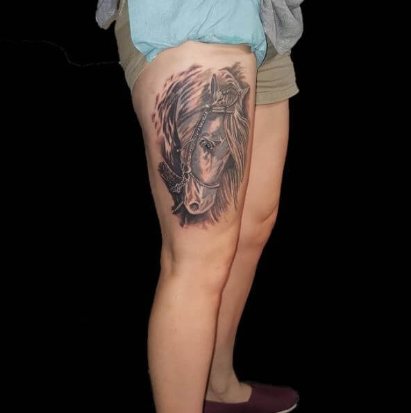 tatouage cheval 482