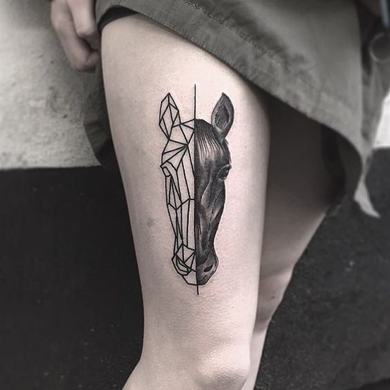 tatouage cheval 92