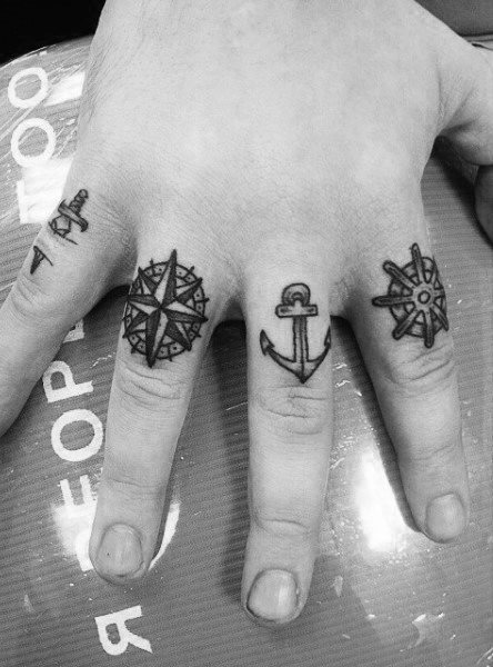 tatouage etoile 587