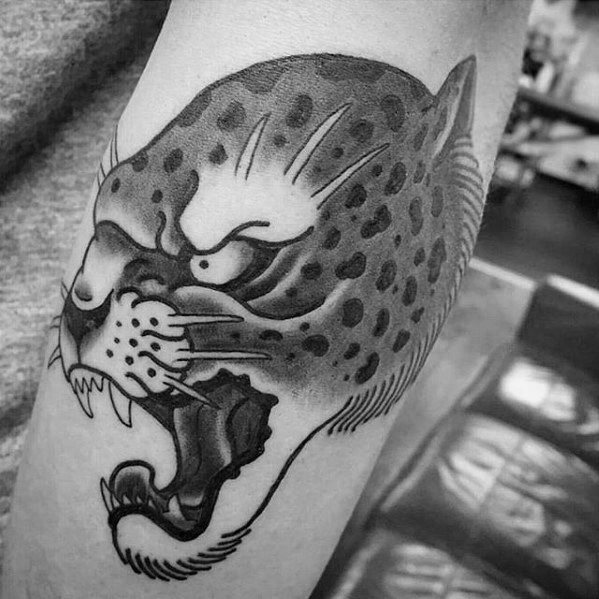 tatouage leopard 365