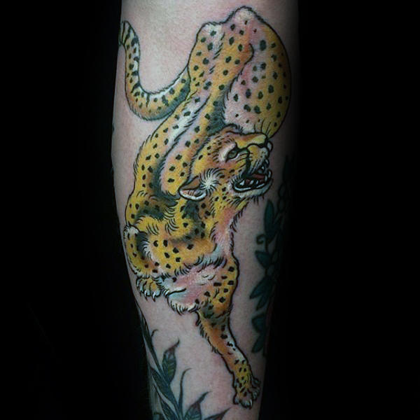 tatouage leopard 440