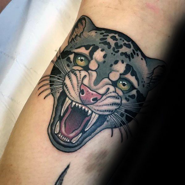 tatouage leopard 479