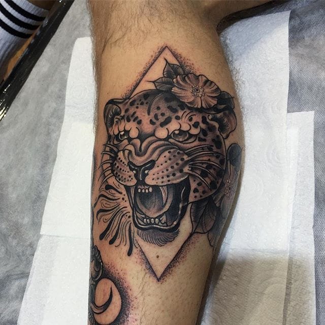 tatouage leopard 539