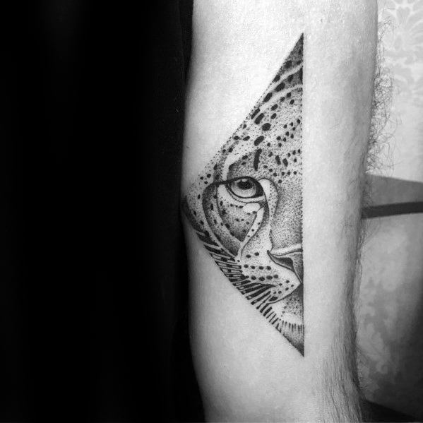tatouage leopard 668