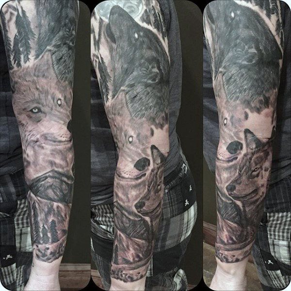tatouage loup 248