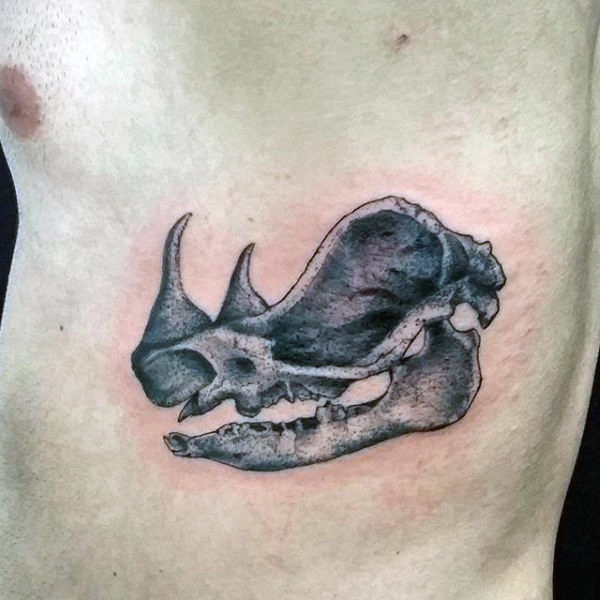 tatouage rhinoceros 191