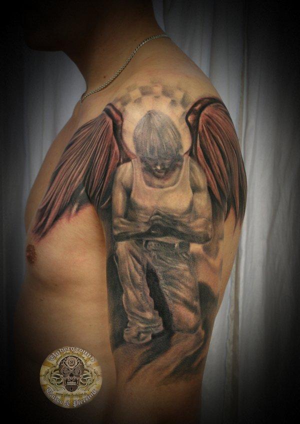 tatouage ailes 153