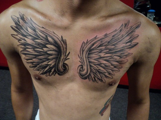 tatouage ailes 239