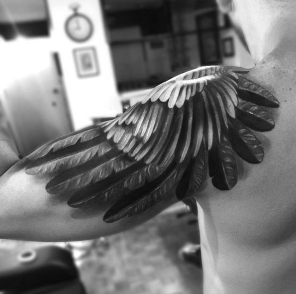 tatouage ailes 297