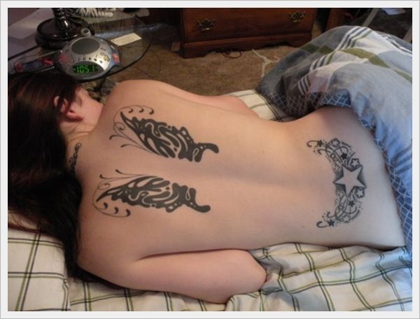 tatouage bas du dos 317