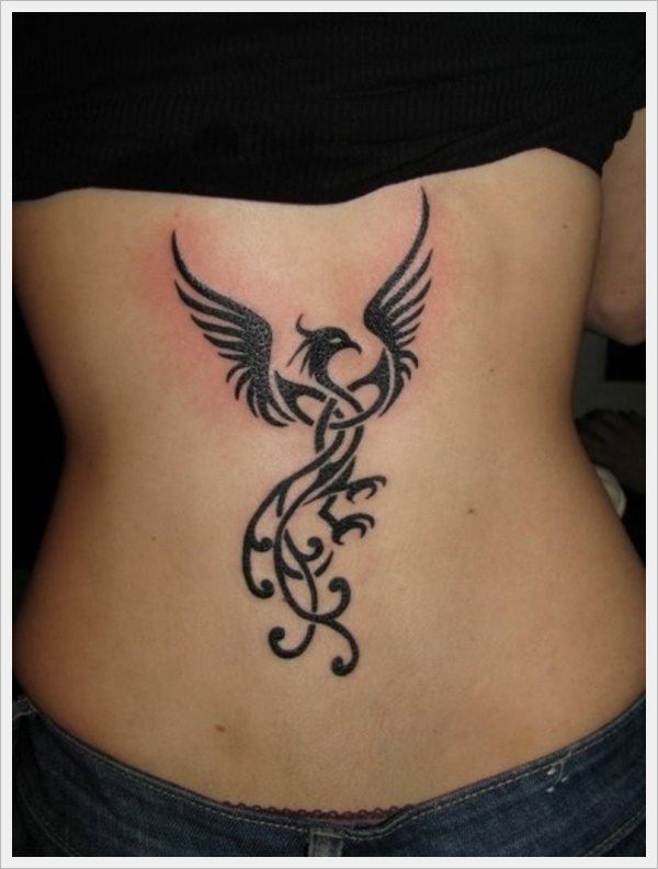 tatouage bas du dos 341