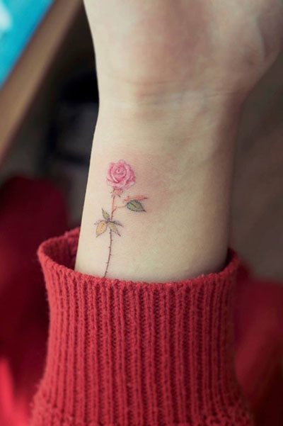 tatouage rose 287
