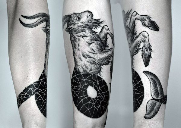 tatouage capricorne 47