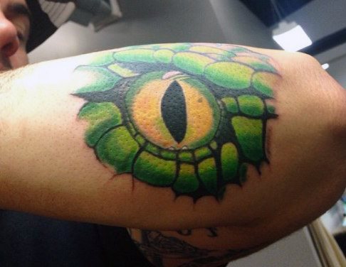 tatouage serpent 149