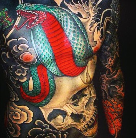tatouage serpent 98