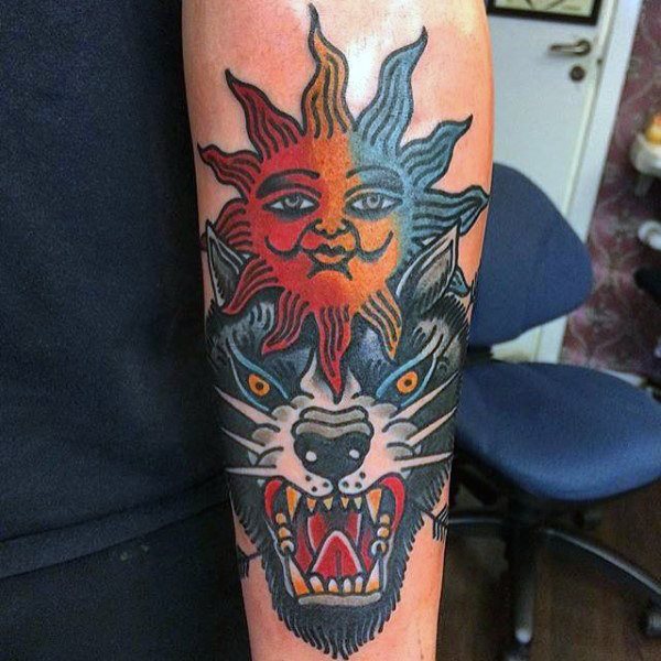 tatouage soleil 371