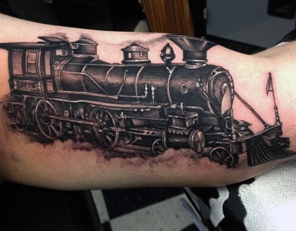 tatouage train 01