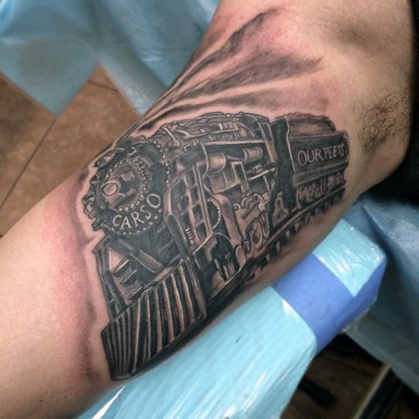 tatouage train 109