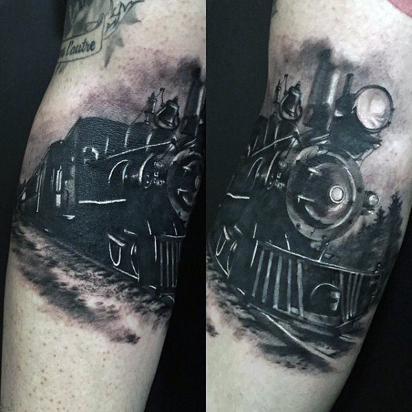 tatouage train 190