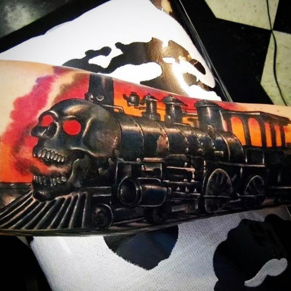 tatouage train 94