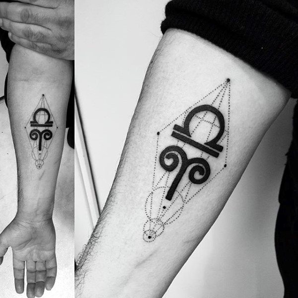 tatouage signe balance 51