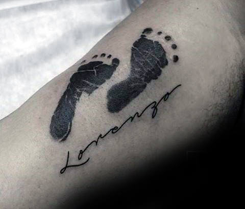 tatouage nom 16