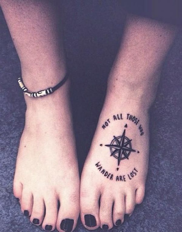 tatouage pied 392