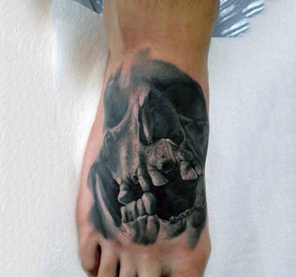 tatouage pied 438