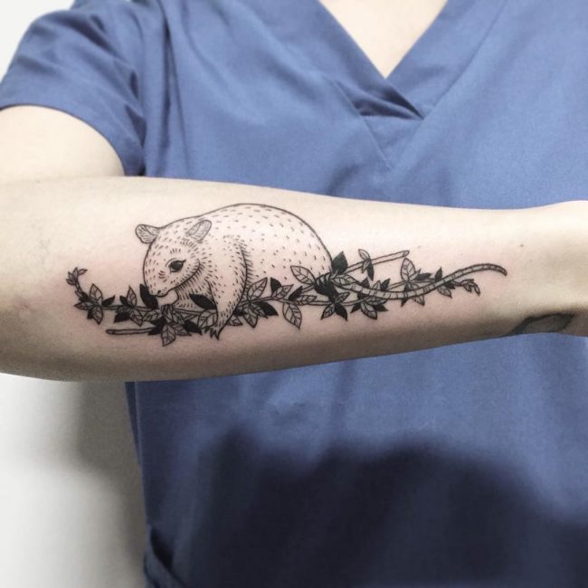 tatouage fleur grimpante 104