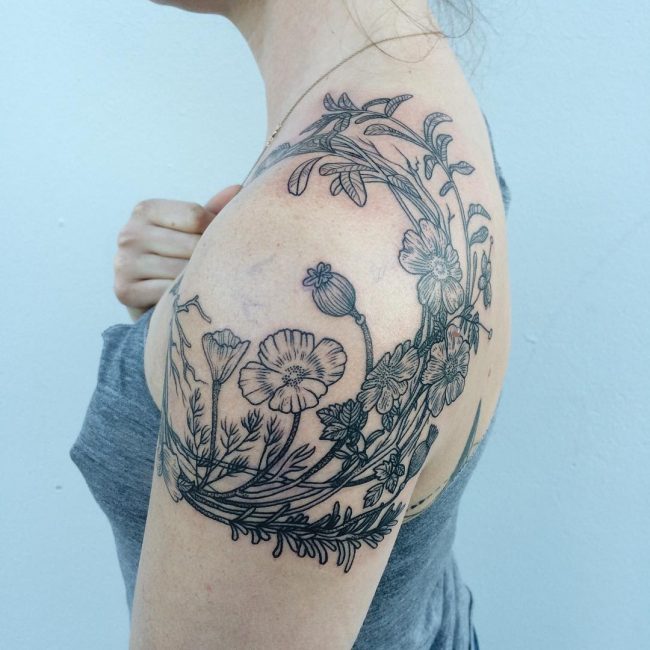 tatouage fleur grimpante 198