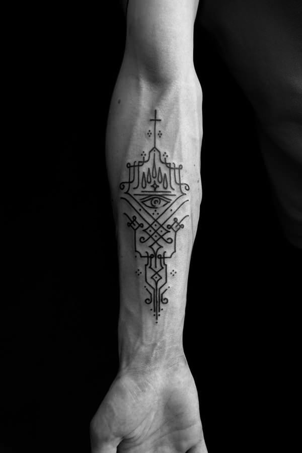 tatouage geométrique 1472