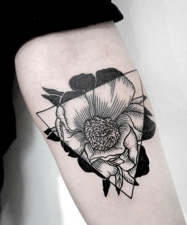 tatouage geométrique 236