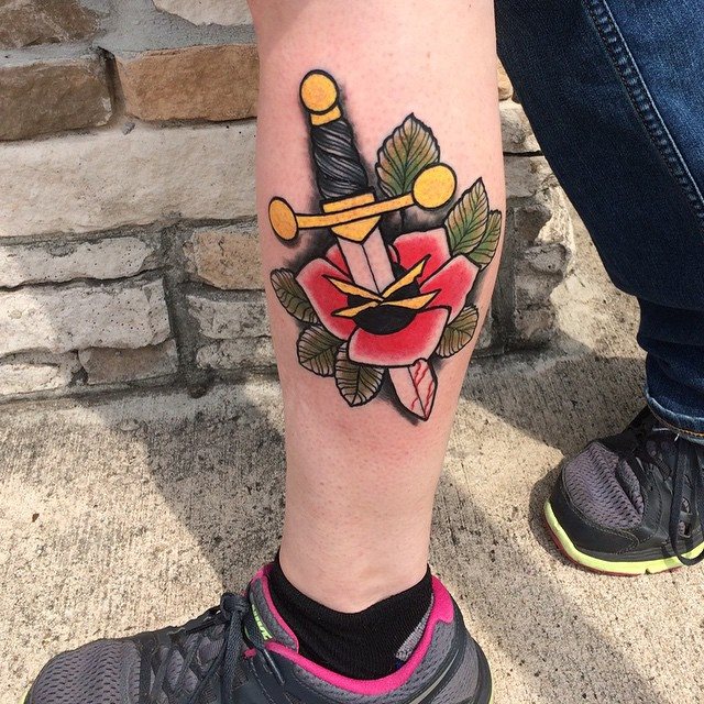 tatouage mollet 175