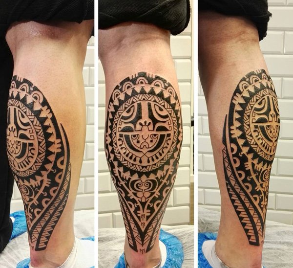 tatouage mollet 915