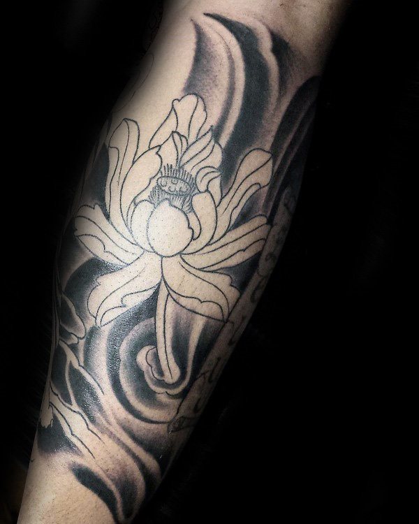 tatouage fleur de lotus 10