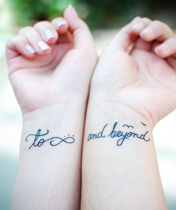 99 Tatouages du symbole de l