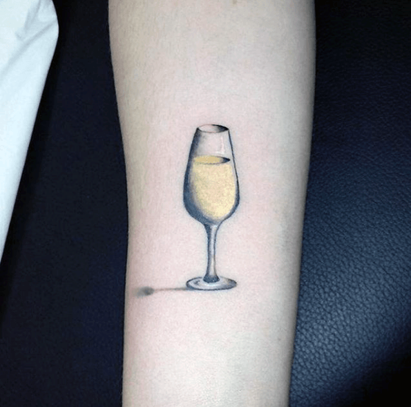 tatouage champagne 57