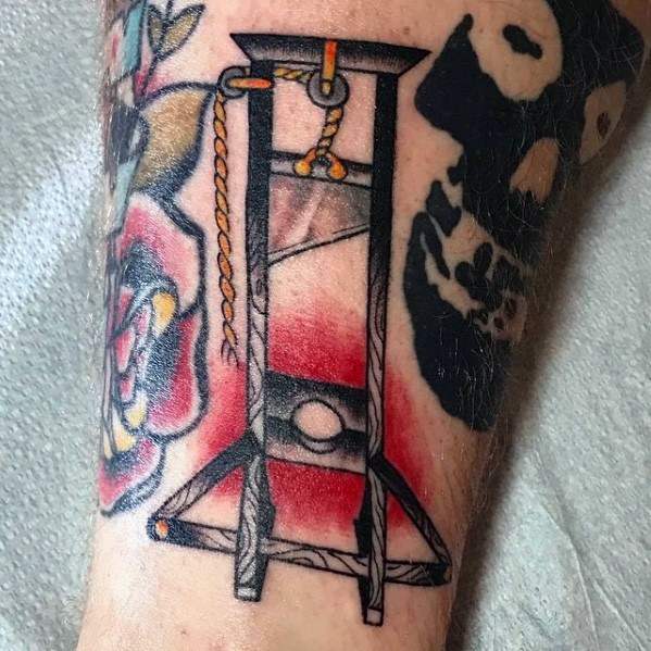 tatouage guillotine 05
