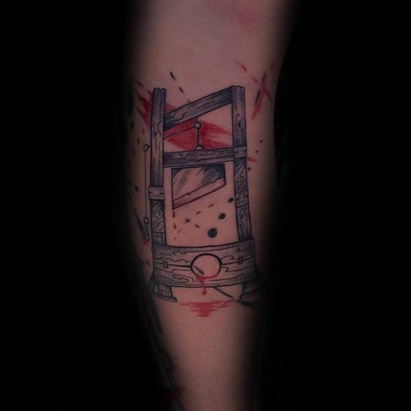 tatouage guillotine 07