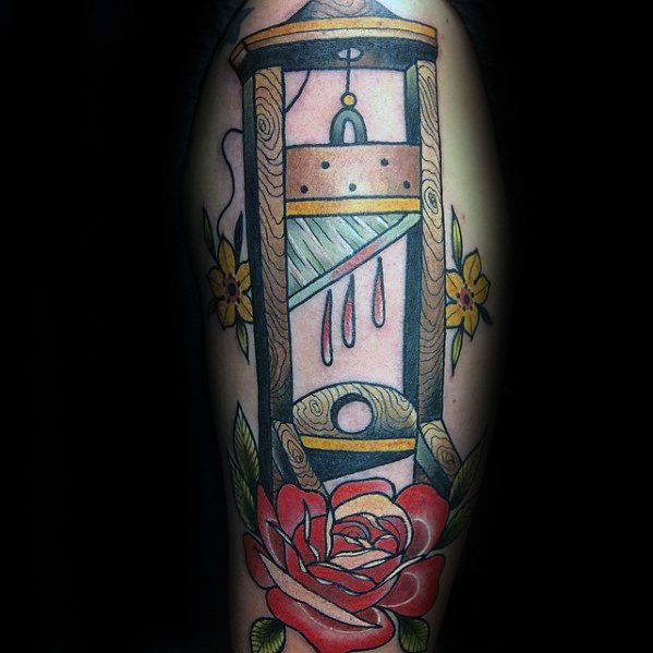 tatouage guillotine 25