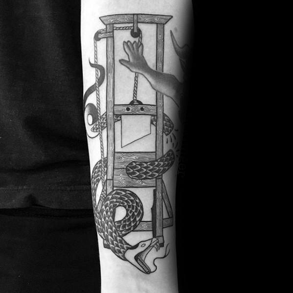 tatouage guillotine 27