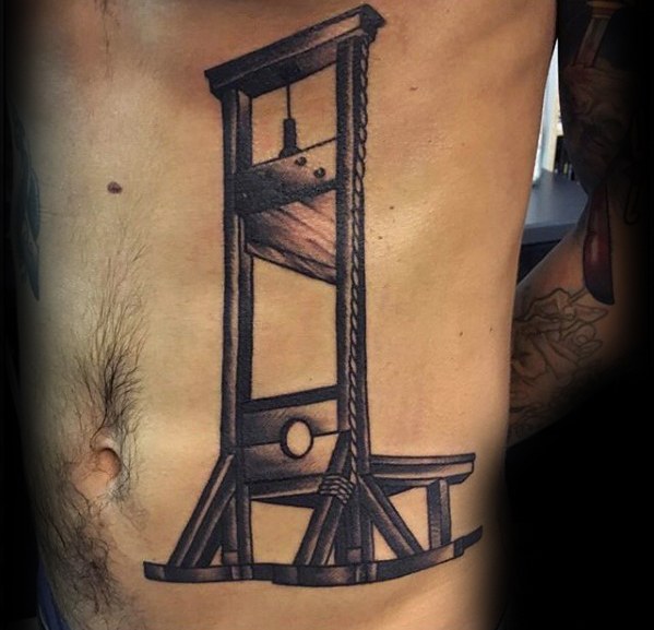 tatouage guillotine 41