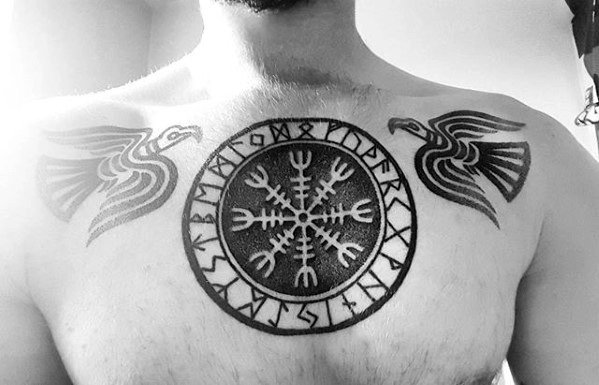 40 Tatouages du symbole viking Aegishjalmur et leur signification