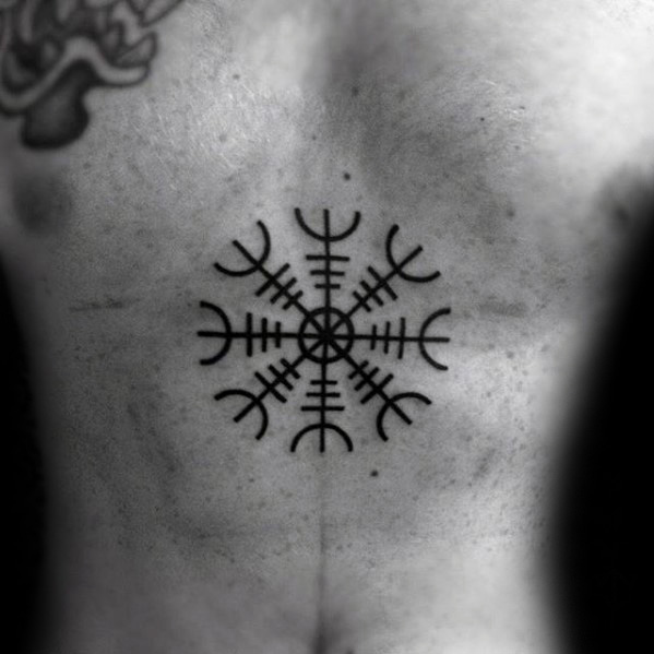 tatouage symbole viking aegishjalm 55
