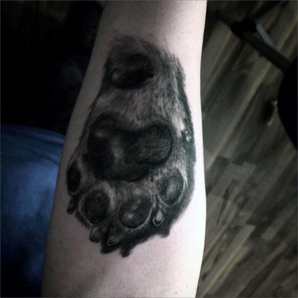 tatouage empreinte chien 130