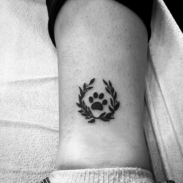 tatouage empreinte chien 48